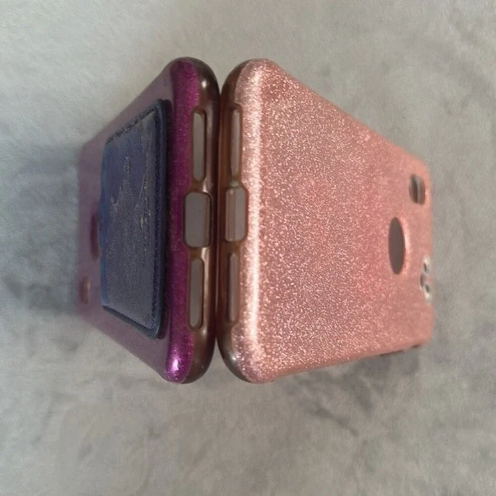Two iPhone XS MAX Cases